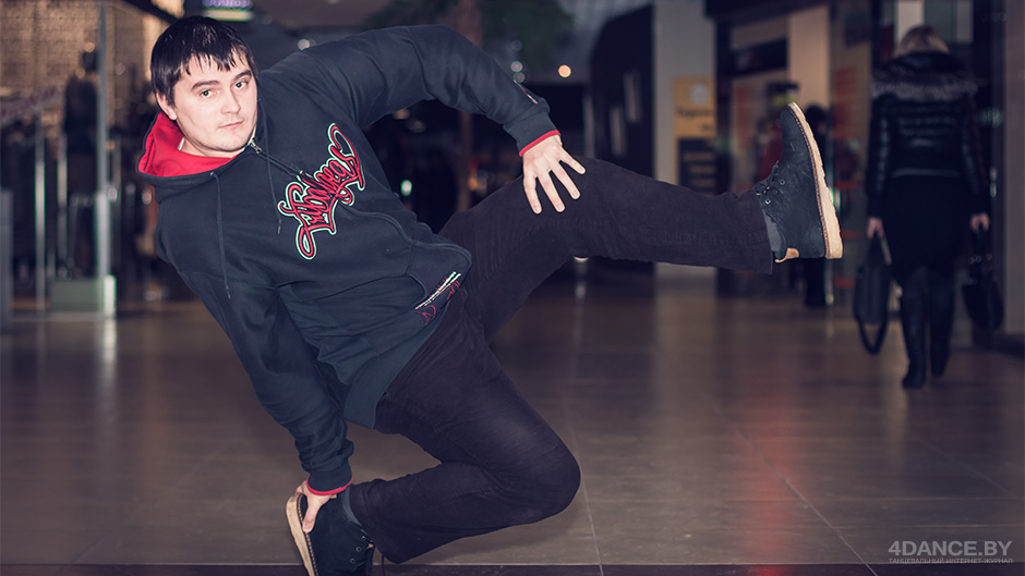 B-boy Voinov