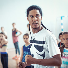 Танцор Dedson из Франции